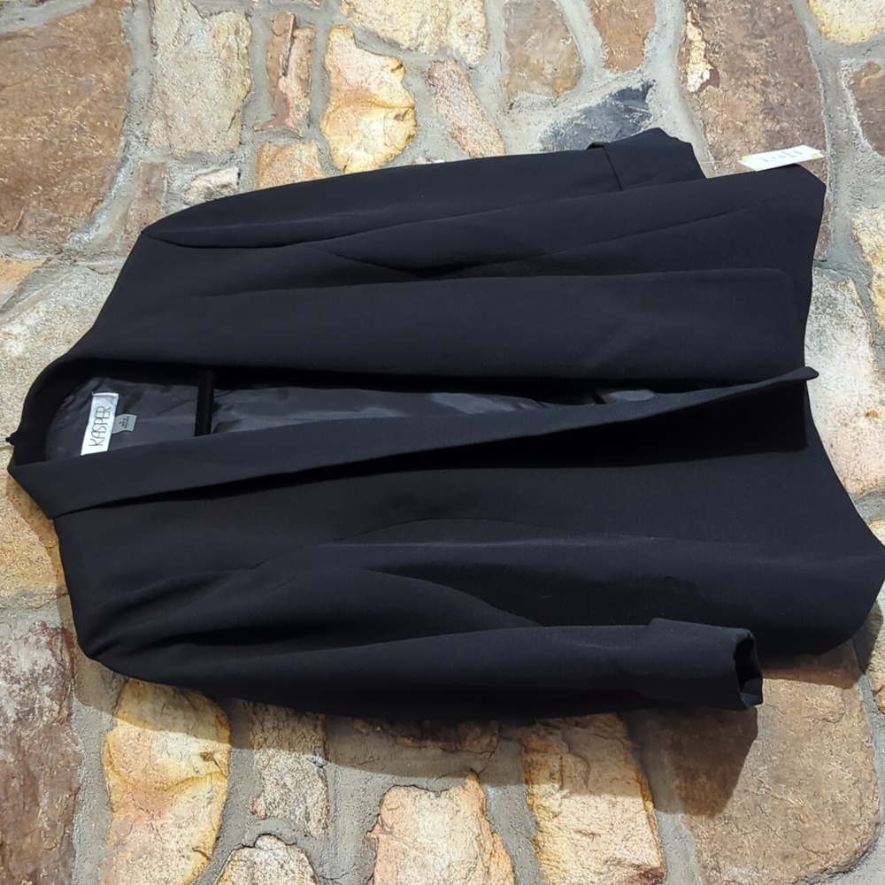 Kasper Classic Black Blazer - Picture 2 of 9